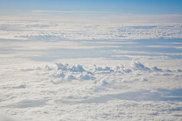 Hemel met wolken van bovenaf — Stockfoto