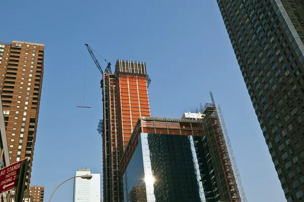 Skyscraper under construction — Stock Photo, Image