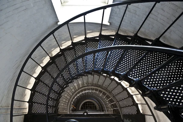 Beaux escaliers iros dans le phare — Photo