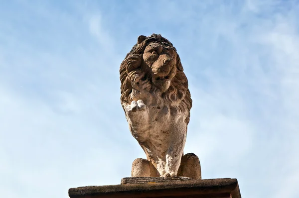 Lion made of Sandstone in Eltville — Stok fotoğraf