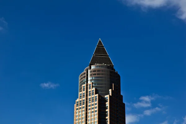 メッセタワー - フランクフルトの見本市会場タワー — ストック写真