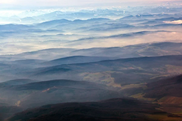 阿尔卑斯山的鸟瞰图 — 图库照片