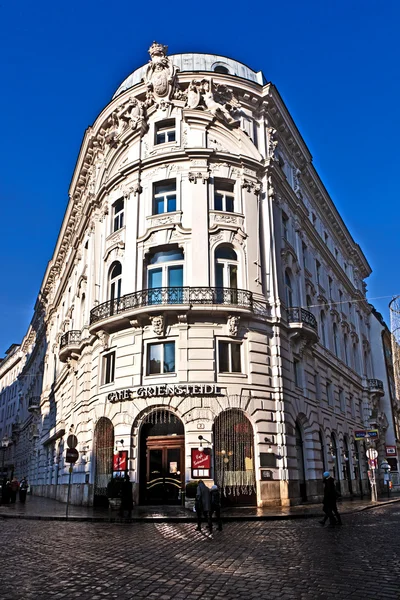 Viejo coffeehaus en Viena — Foto de Stock