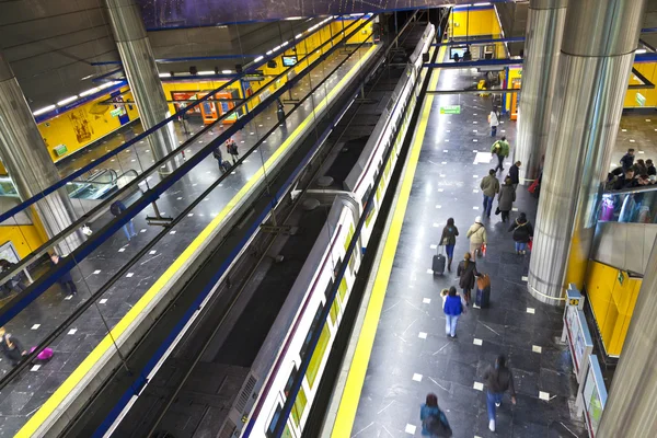 Metro Madrid — Stok fotoğraf