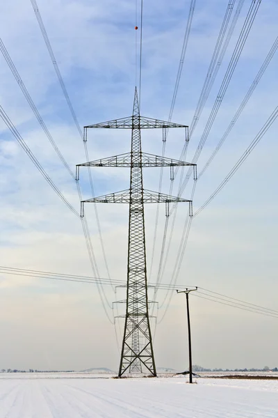 Electrical tower in wintertime — Stock Photo, Image