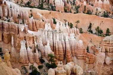 güzel manzara muhteşem taş forma ile bryce canyon