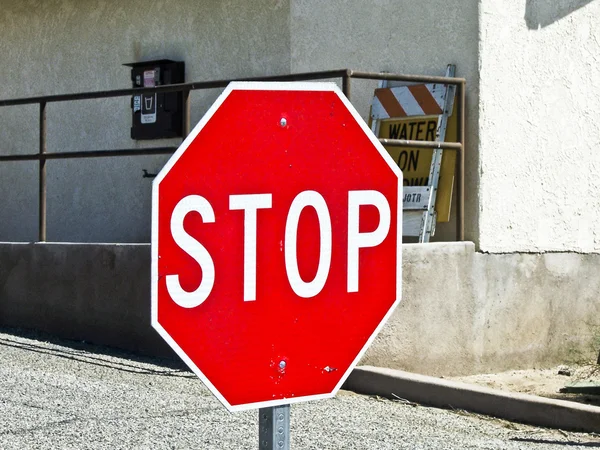 Stopp дорожній знак — стокове фото