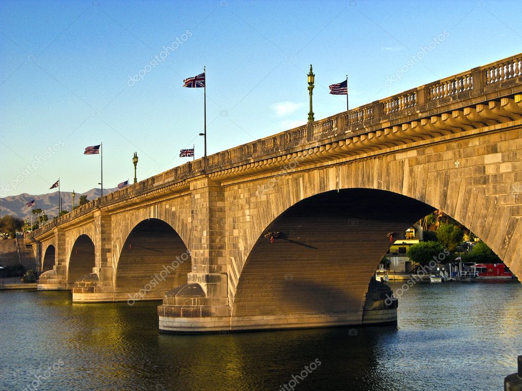 London Bridge In Lake Havasu, Old Historic Bridge Rebuilt With O ...