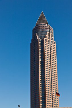 Frankfurt Ticaret Fuarı ve kule