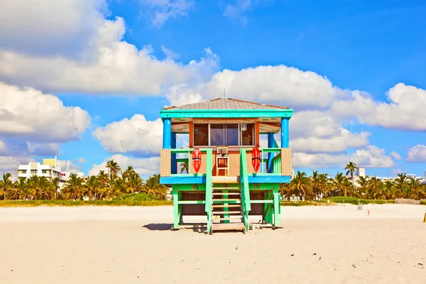 Vida de praia na praia branca no sul de Miami — Fotografia de Stock