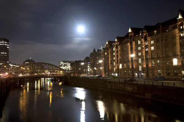Speicherstadt at night in Hamburg — Stock Photo, Image