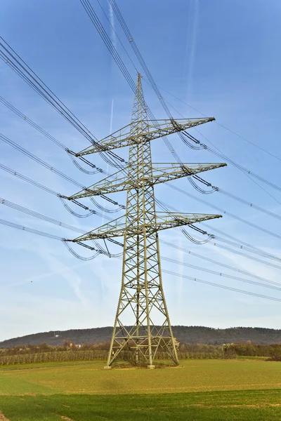 전기 스카이 타워 — 스톡 사진