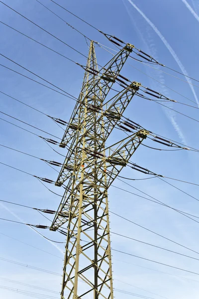 Elektromos torony az ég — Stock Fotó
