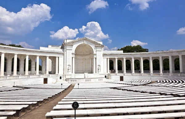 アーリントン国立墓地の記念の円形劇場 — ストック写真