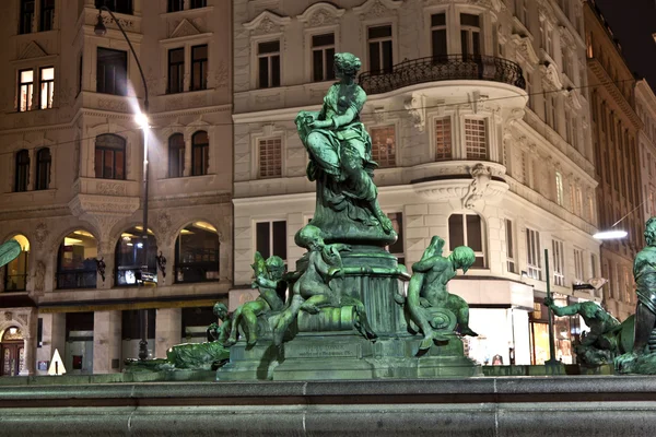 Providentia 喷泉在维也纳 — 图库照片