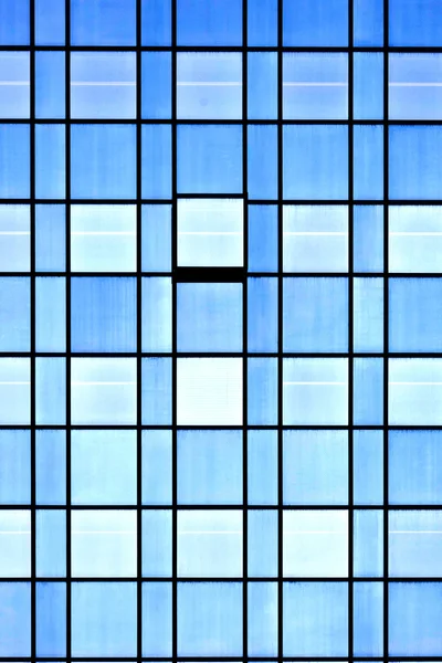 사무실 건물의 창 — 스톡 사진