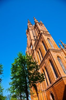 ünlü markt kirche Wiesbaden'da, neo-Gotik Bina Tuğla