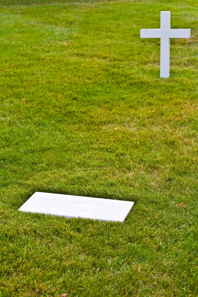 Tumbas en el cementerio nacional de Arlington en Washington — Foto de Stock