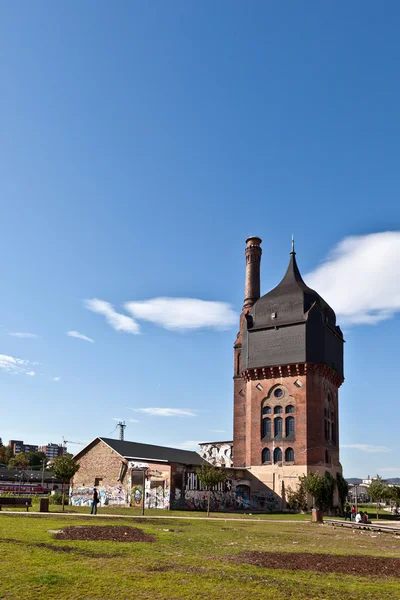 Gamla historiska watertower bygga med klossar — Stockfoto