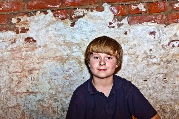 Portréja egy aranyos fiatal fiú — 스톡 사진