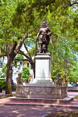 Memorial in Savannah for General Oglethorpe clipart