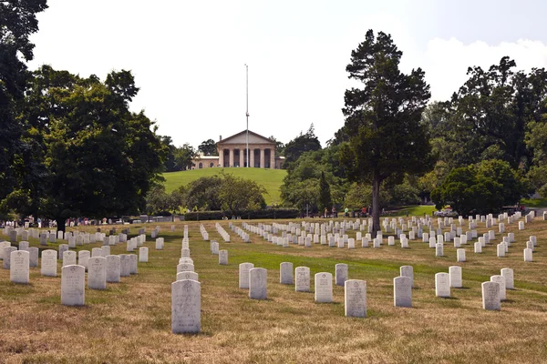 Headstones no Cemitério Nacional de Arlington — Fotografia de Stock