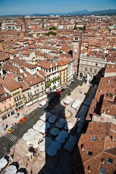 Panorama de Verona desde la torre de lamberti — Foto de Stock