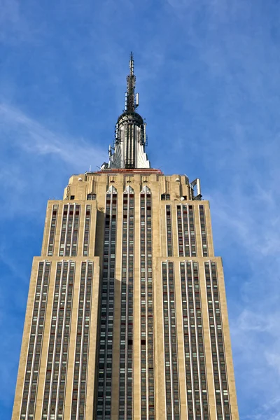 Facade of Empire State building in New York — Stock Photo, Image