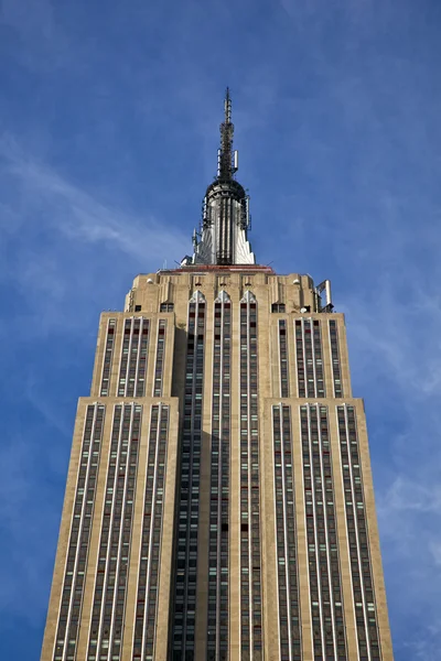 Facade of Empire State building in New York — Stock Photo, Image