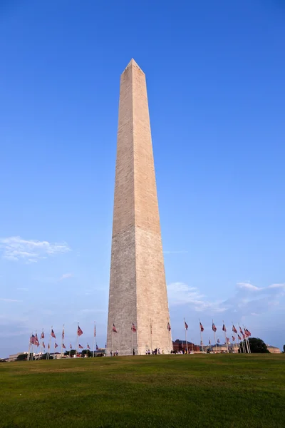 Vista al aire libre del Monumento a Washington en Washington DC — Foto de Stock