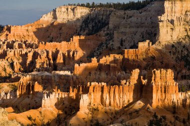 güzel manzara muhteşem taş forma ile bryce canyon