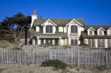 Beautiful houses near Pfeiffer beach in California clipart