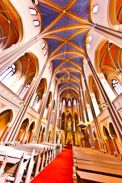 Famous gothic Markt Kirche from inside — Stock Photo, Image
