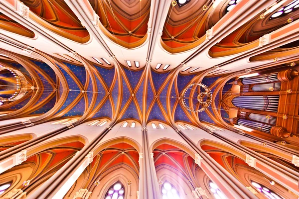 Famoso gótico Markt Kirche de dentro — Fotografia de Stock