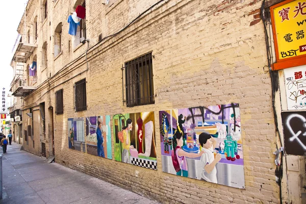 Muurschildering in adobe muur downtown san franzisco — Stockfoto