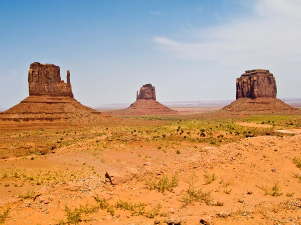Mittens and Merric Butte are giant sandstone formation in the M — Stock Photo, Image