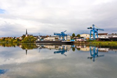 Tersanenin ana Nehri üzerinde