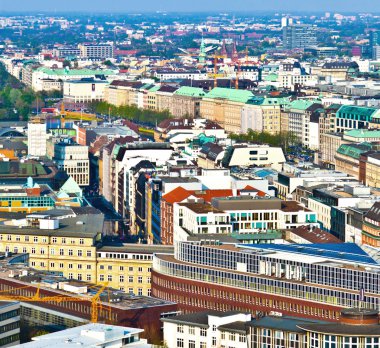 Cityscape gelen ünlü Kulesi michaelis Hamburg