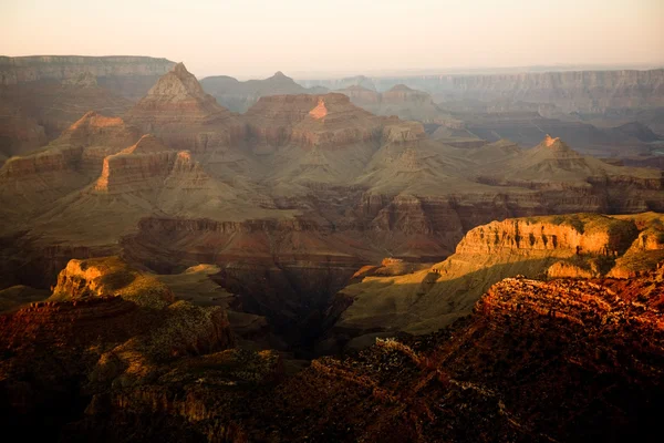 Barevný západ slunce na grand canyon z mathers bodu, Jižní r — Stock fotografie