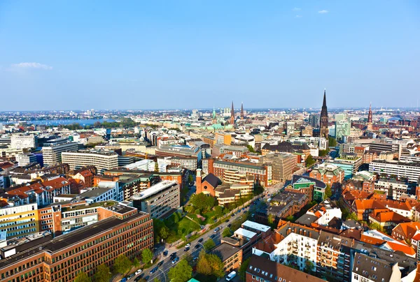 Cityscape de Hamburgo da famosa torre Michaelis — Fotografia de Stock