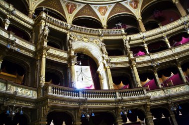 Budapeşte'de eski devlet opera opera binası