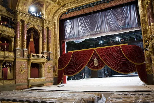 ブダペストでの古い国立オペラ歌劇 — ストック写真