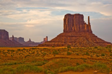 monument valley, navajo ulus, arizona çarpıcı manzara