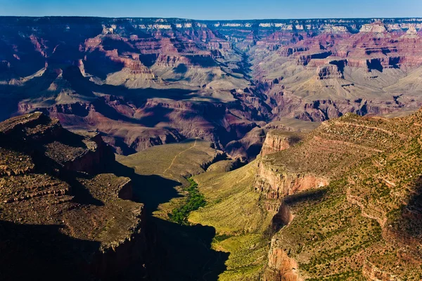 Blick auf den Grand Canyon vom Grand Canyon Village — Stockfoto