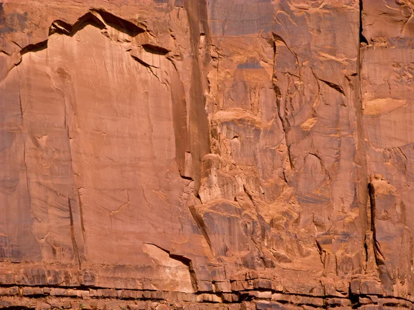 巨型砂岩形成的纪念碑山谷中强化 — 图库照片