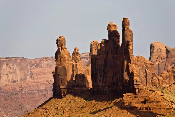The Totem Pole Butte is a giant sandstone formation in the Monum — Stock Photo, Image
