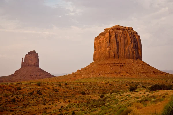 Ударный ландшафт в Монумент-Вэлли, штат Аризона — стоковое фото