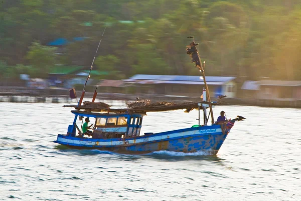 Fisherboat v koh chang, Thajsko — Stock fotografie