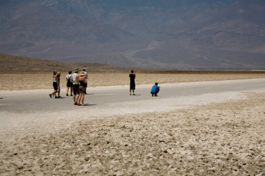 Badwater, ABD, mineraller ile karışık saltsee en derin noktası