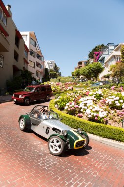 lombard street, san francisco geçen oldtimer